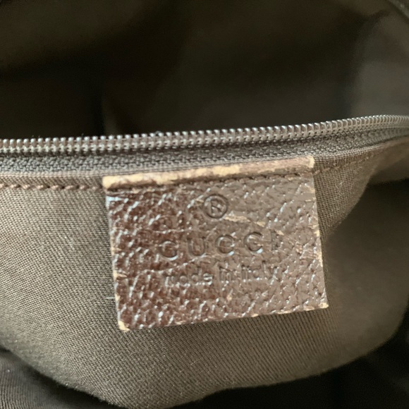 Authentic Gucci Mono Canvas GG Abbey Tote - Picture 4 of 8